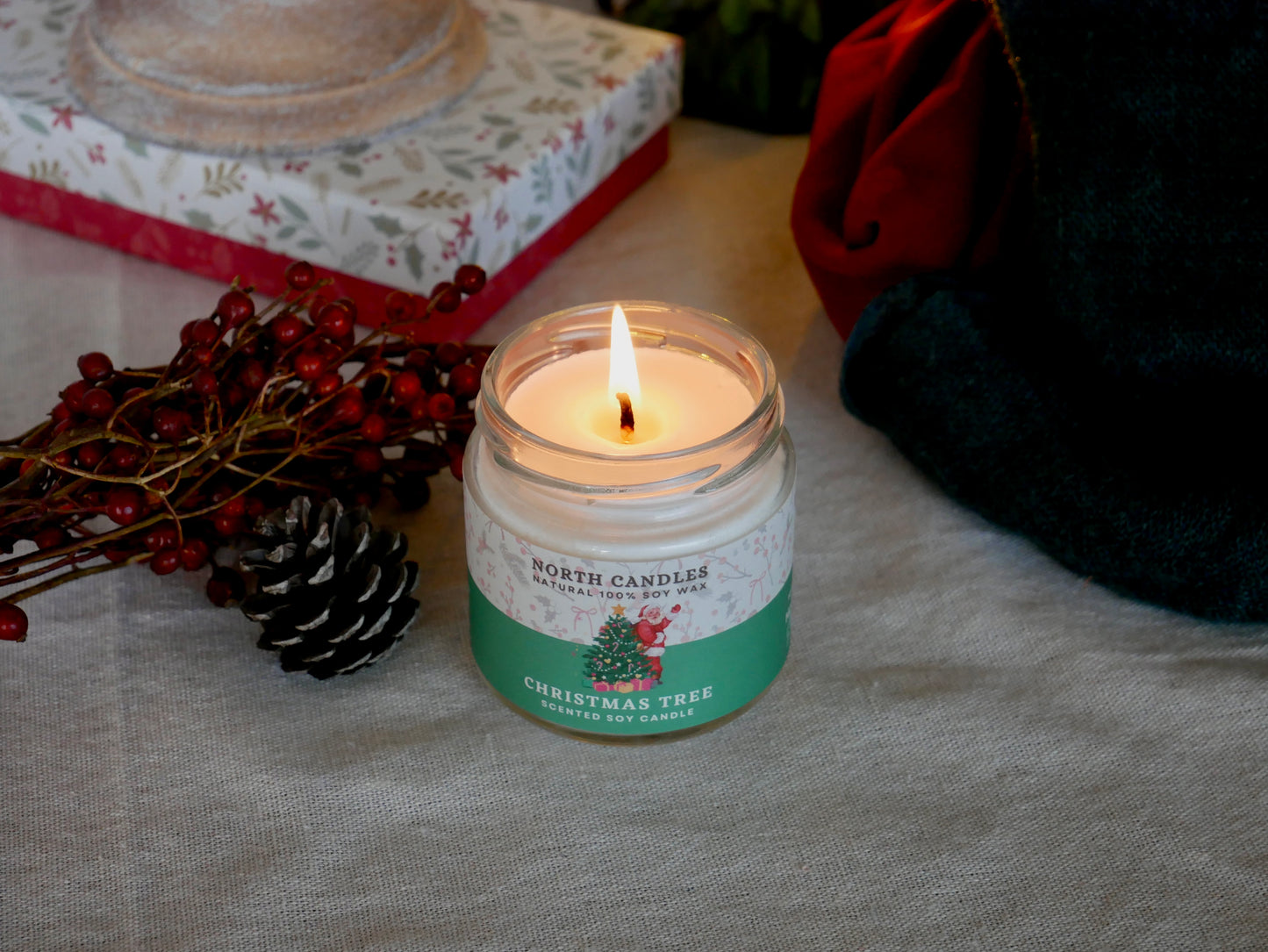 (Seasonal) Christmas Tree Scented Soy Candle (SAVE 20% OFF!)