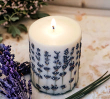 Load image into Gallery viewer, Lavender Scented Botanical Soy Candle