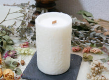 Load image into Gallery viewer, Unscented Soy Candle (Large with Wooden Wick)
