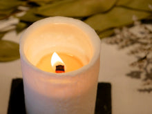 Load image into Gallery viewer, Unscented Soy Candle (Large with Wooden Wick)